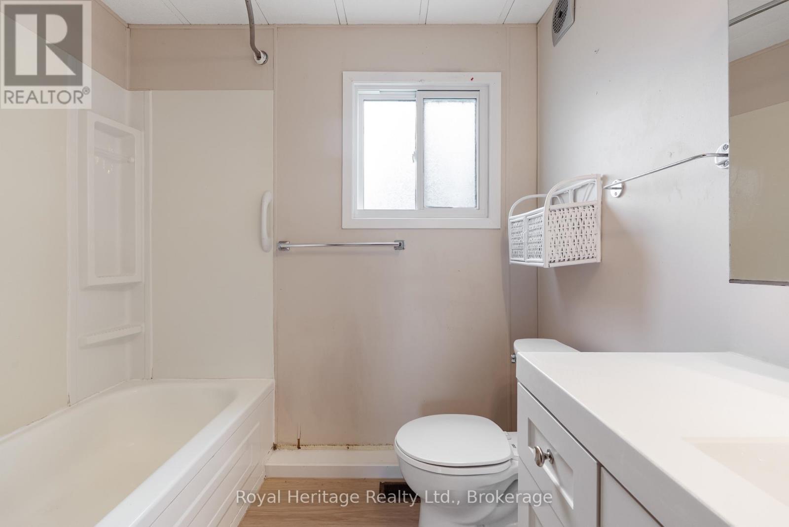 2 FENELON WAY - 13