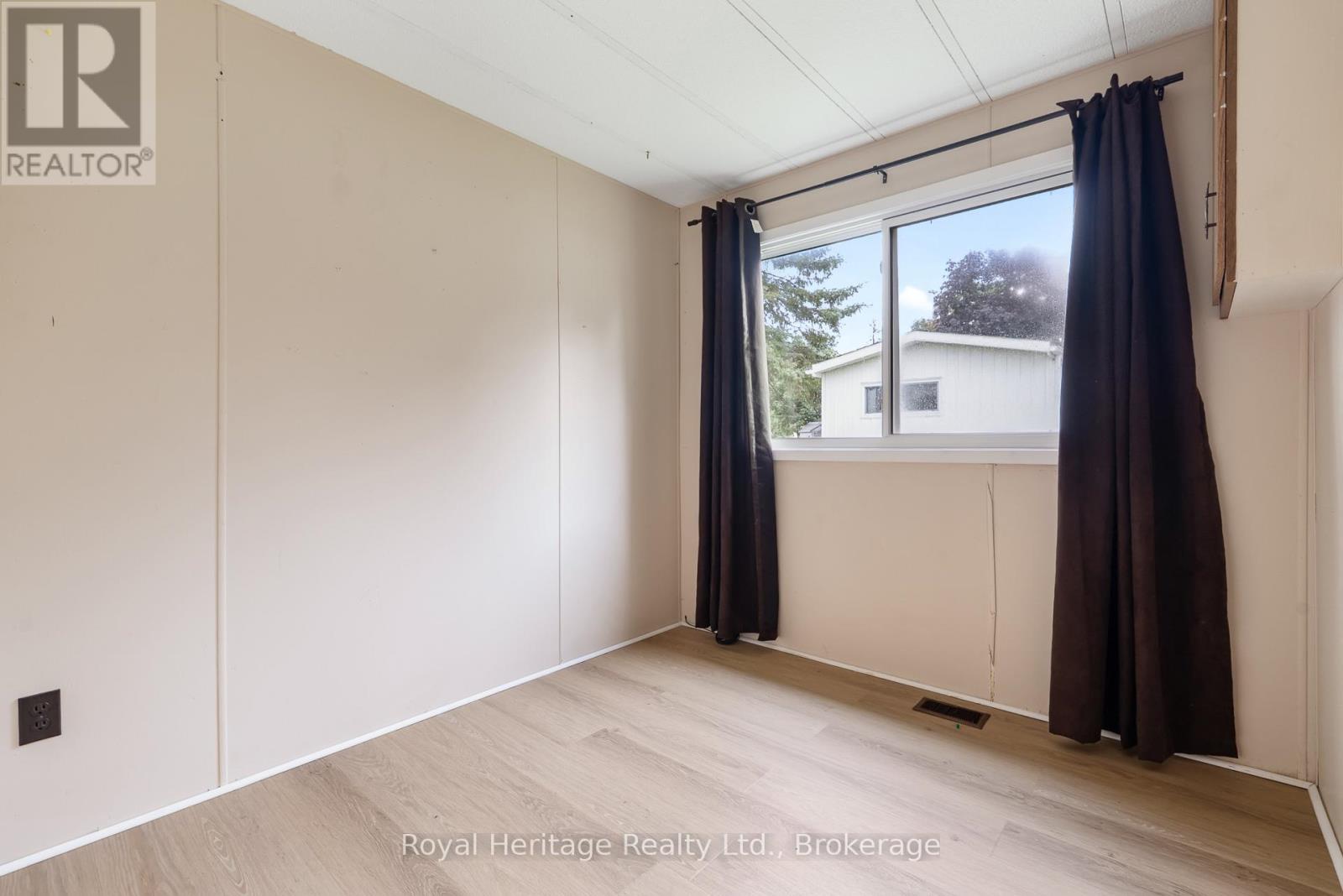 2 FENELON WAY - 16