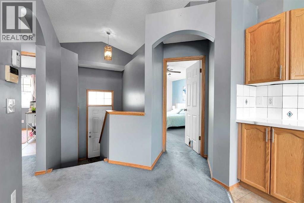 21 Erin Meadow Manor SE, Erin Woods, Calgary photo 3