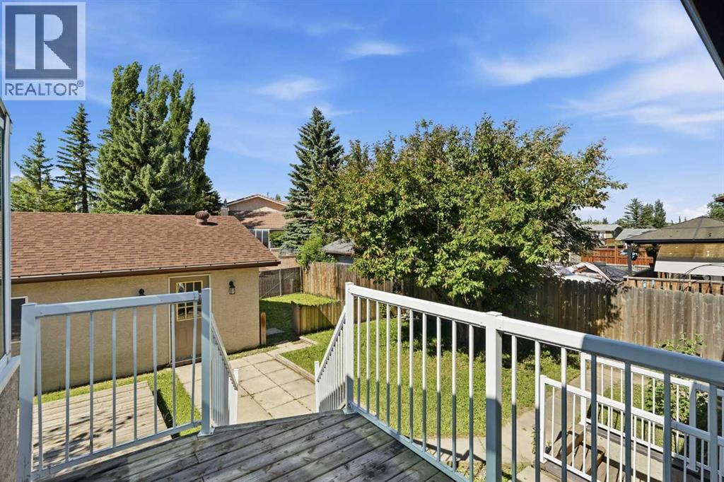 1018 10 Avenue SE - 32