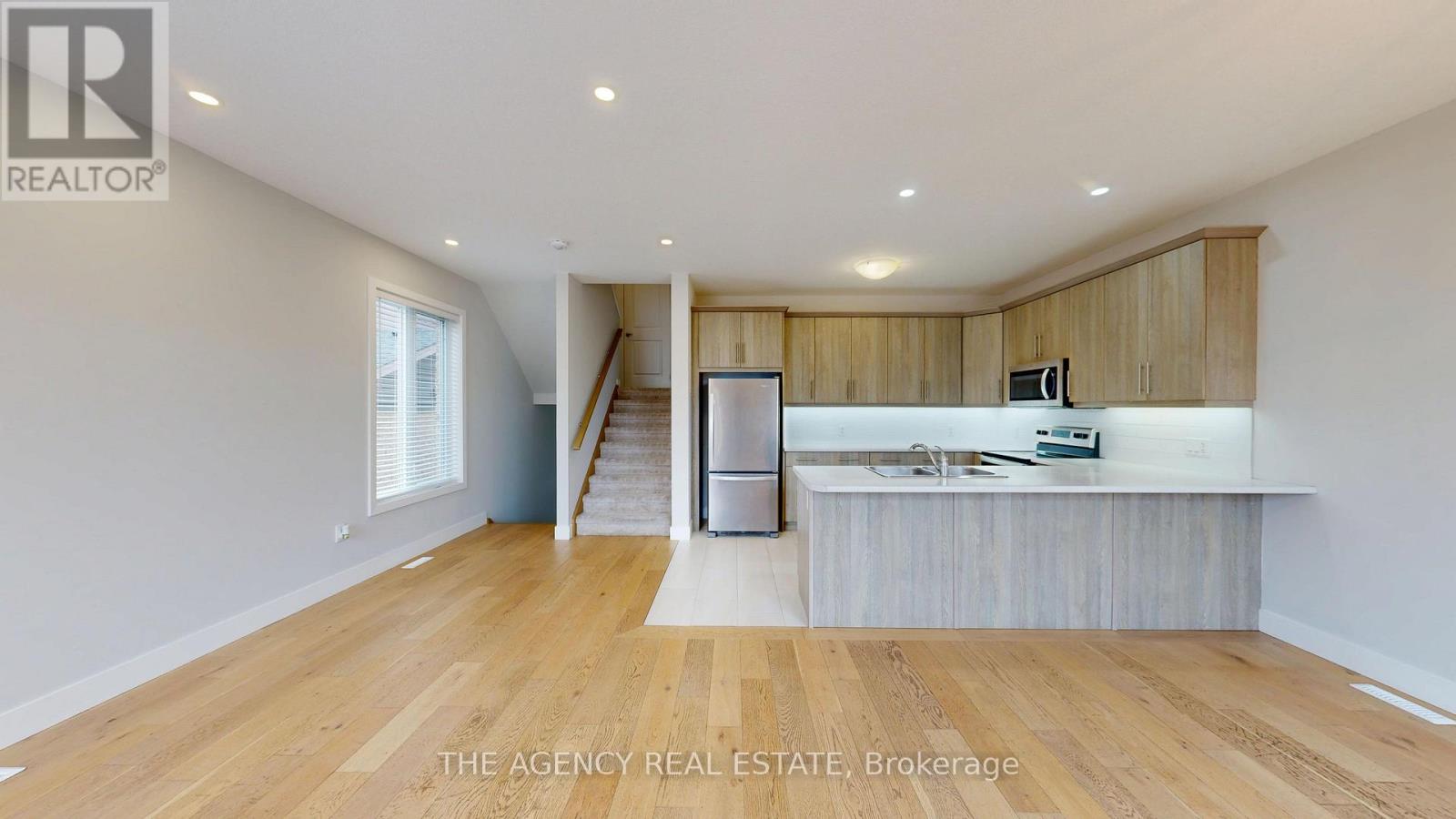 48 EDGEVALLEY ROAD - Image 13