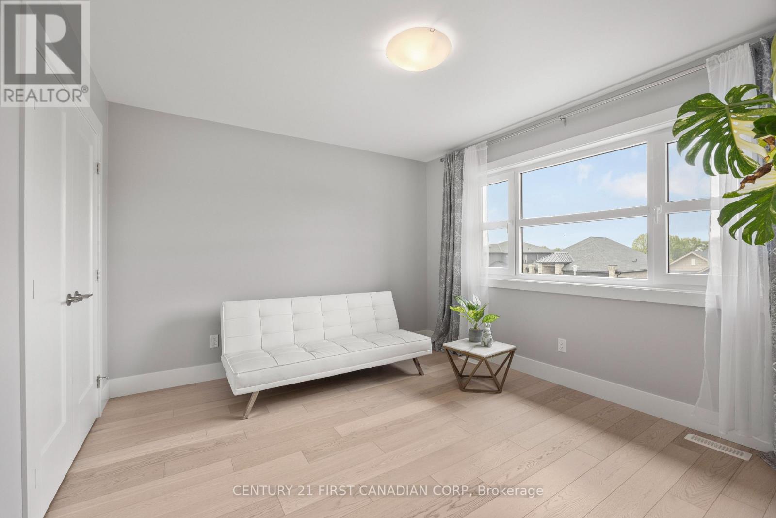 2190 BAKERVILLA STREET - 33