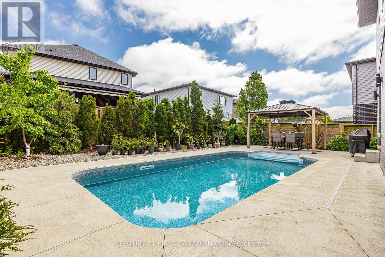 2190 BAKERVILLA STREET - 40
