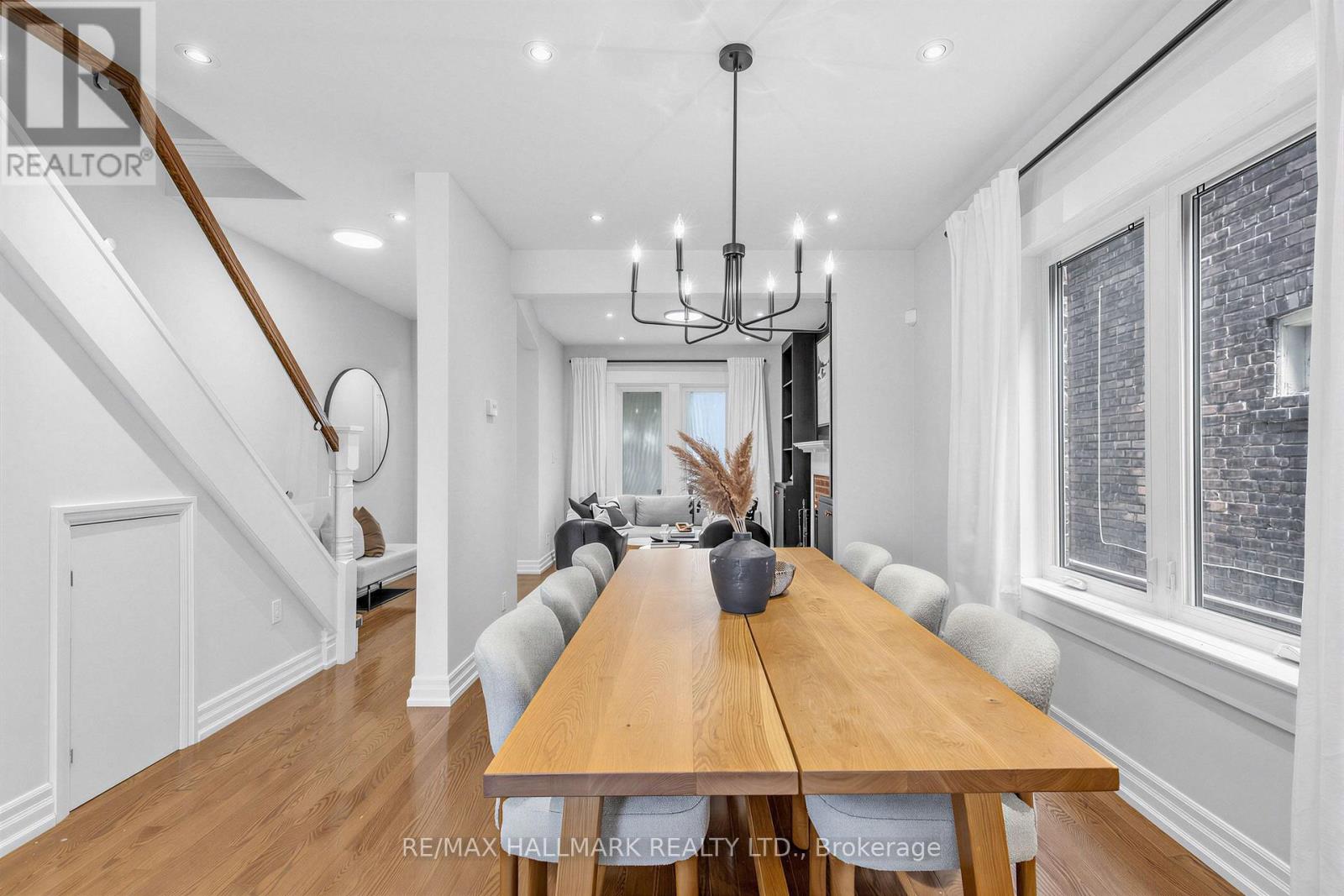 255 STRATHMORE BOULEVARD - Image 12