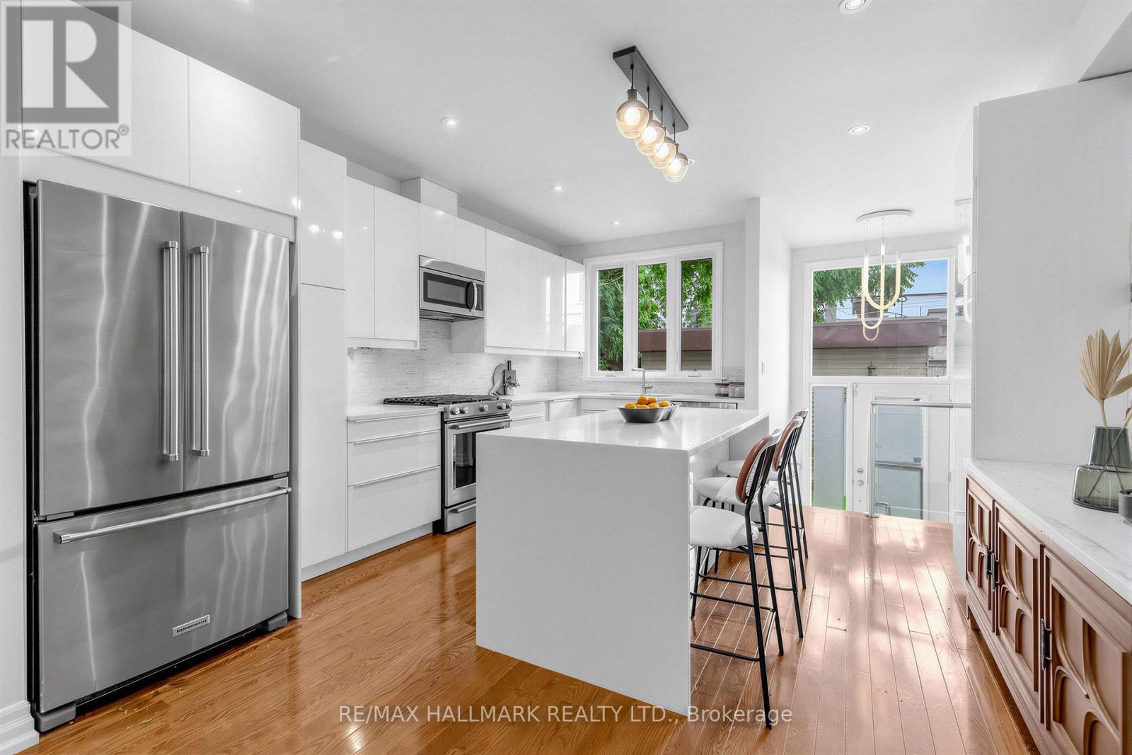 255 STRATHMORE BOULEVARD - Image 20