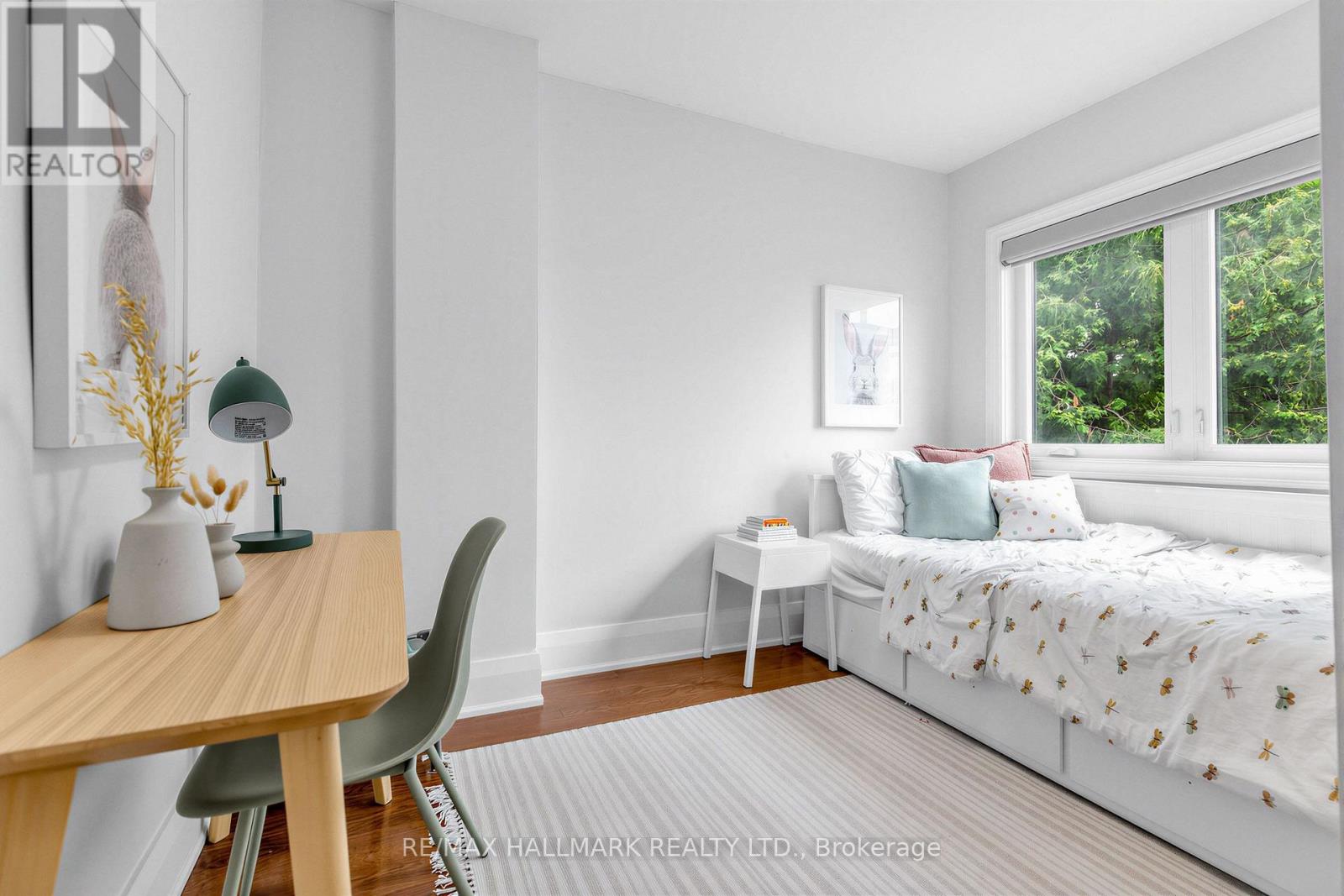 255 STRATHMORE BOULEVARD - Image 27