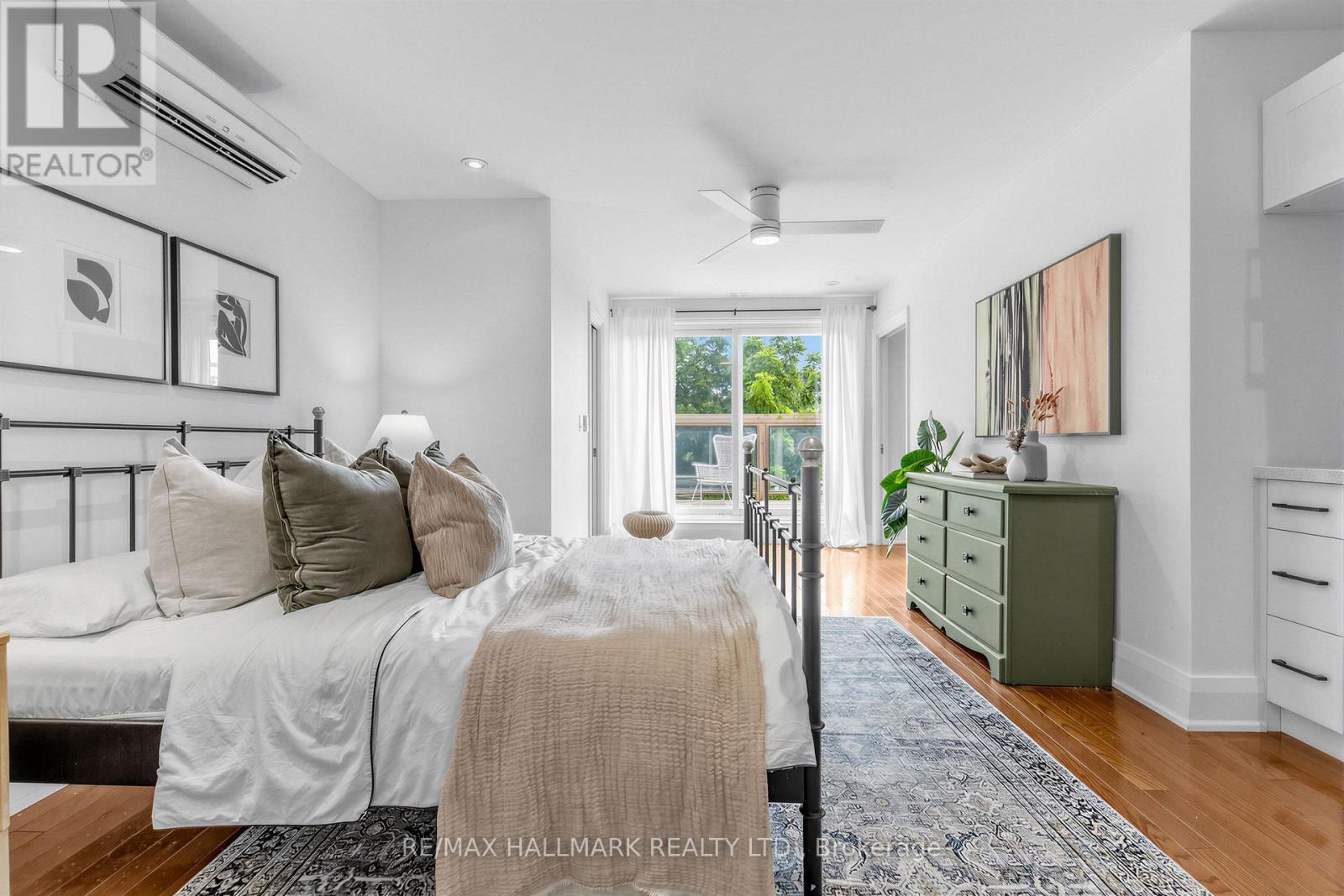 255 STRATHMORE BOULEVARD - Image 32