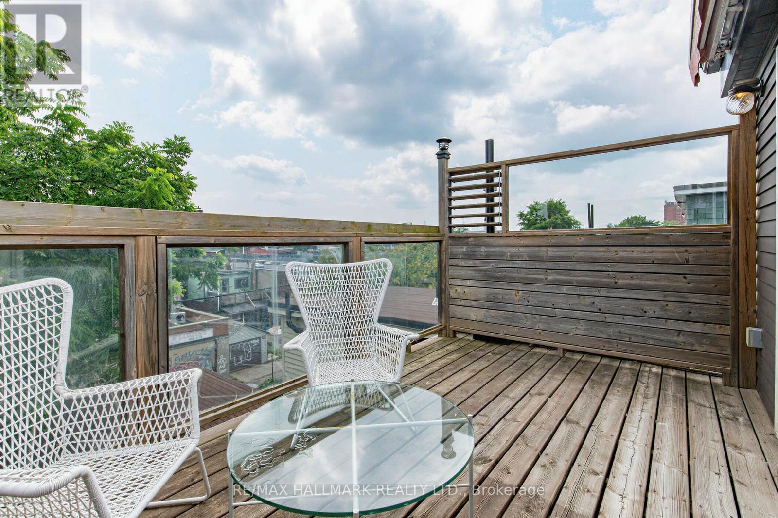 255 STRATHMORE BOULEVARD - Image 42