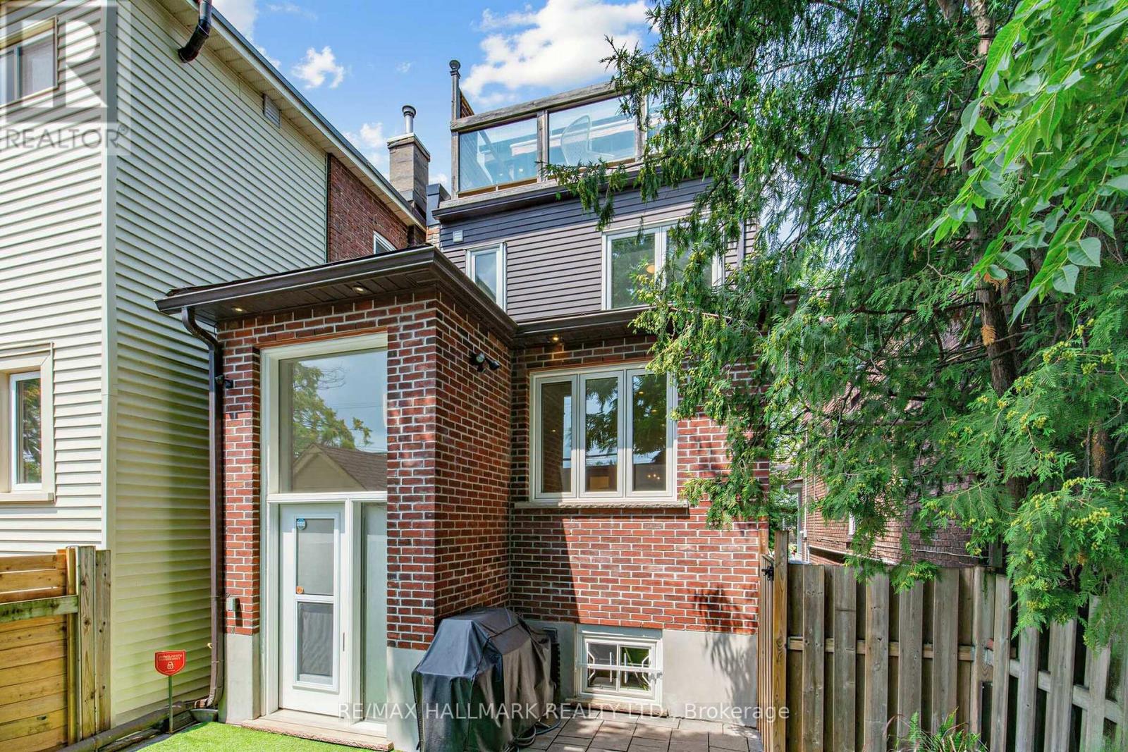 255 STRATHMORE BOULEVARD - Image 43