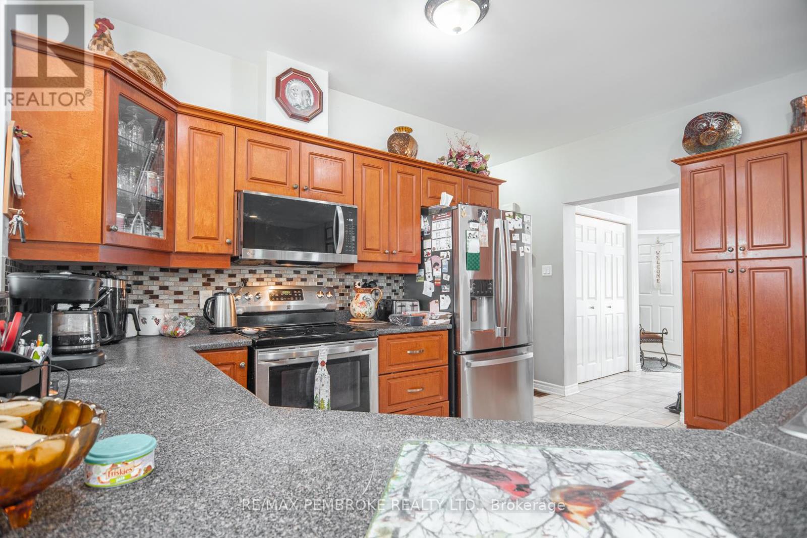 1692 BLACK BAY ROAD - 13