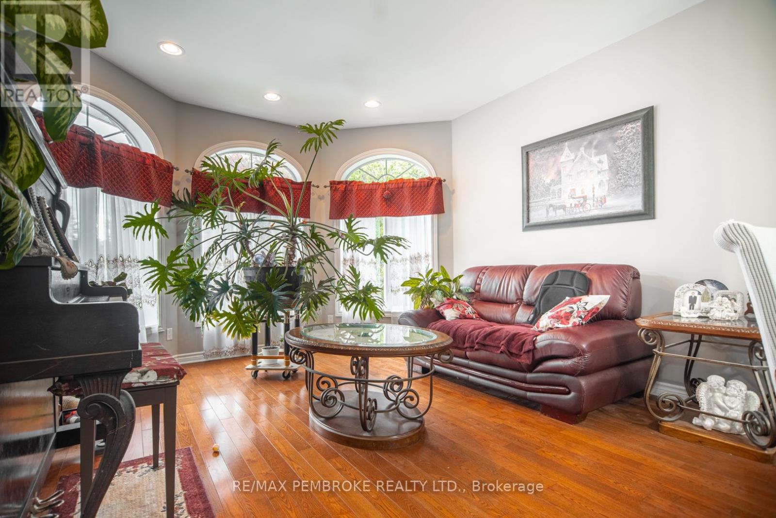 1692 BLACK BAY ROAD - 2