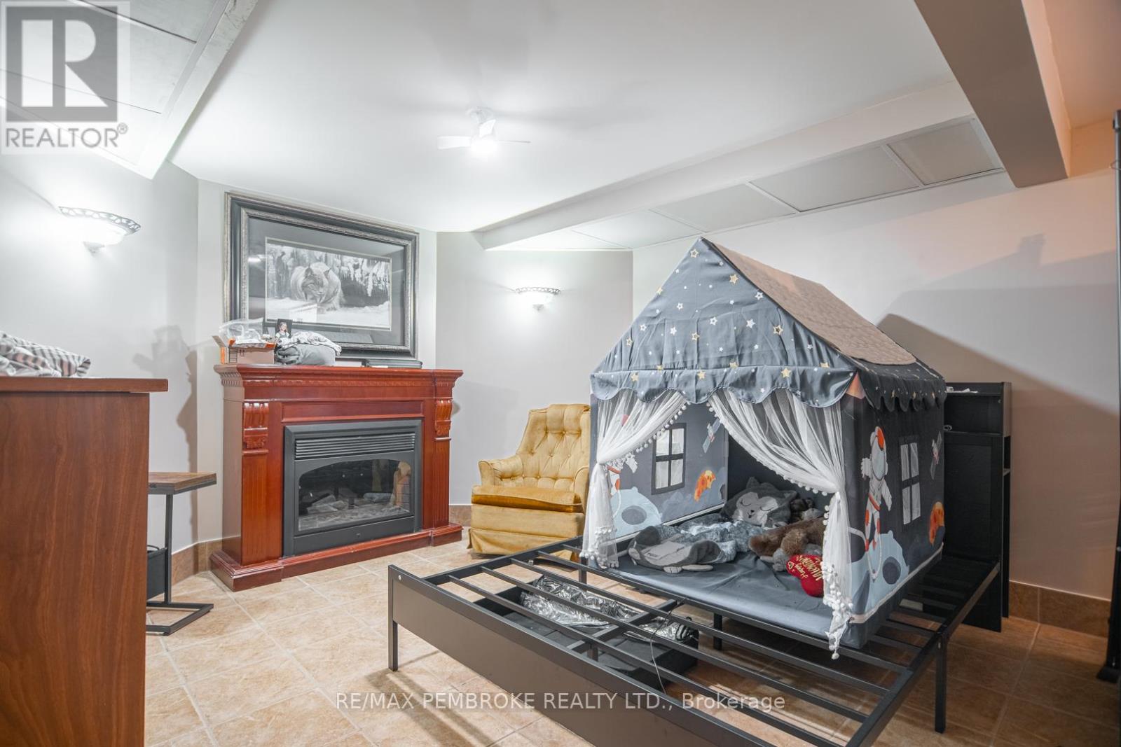1692 BLACK BAY ROAD - 25