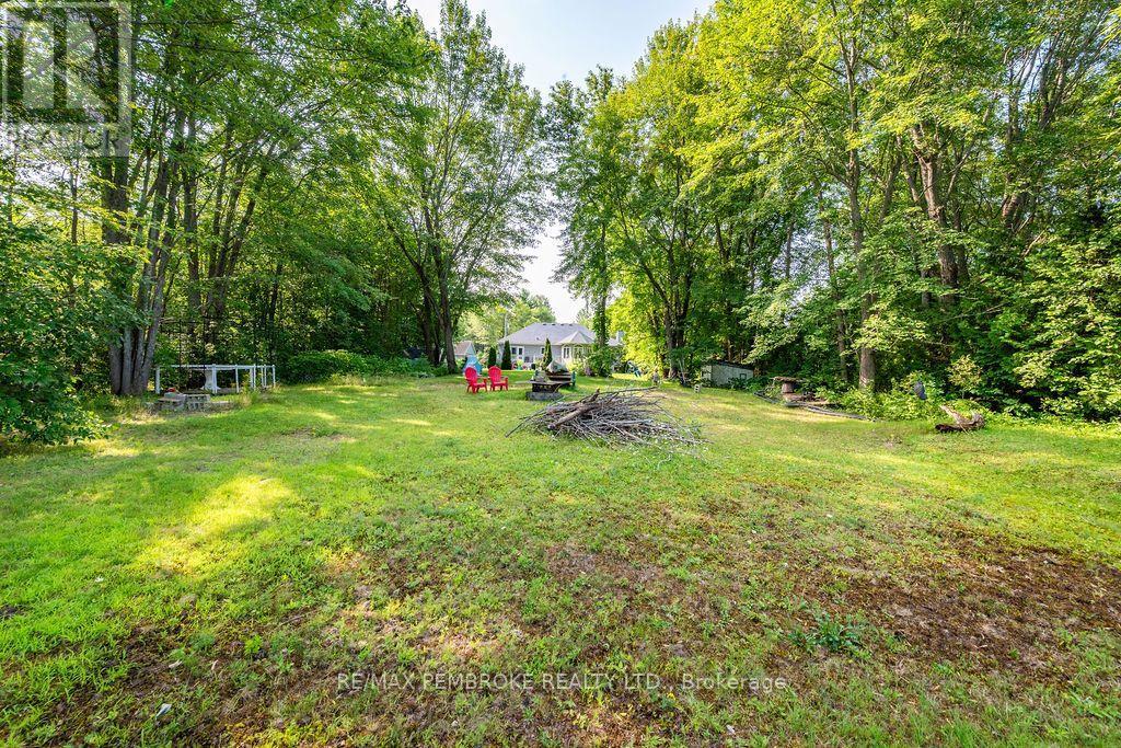 1692 BLACK BAY ROAD - 34