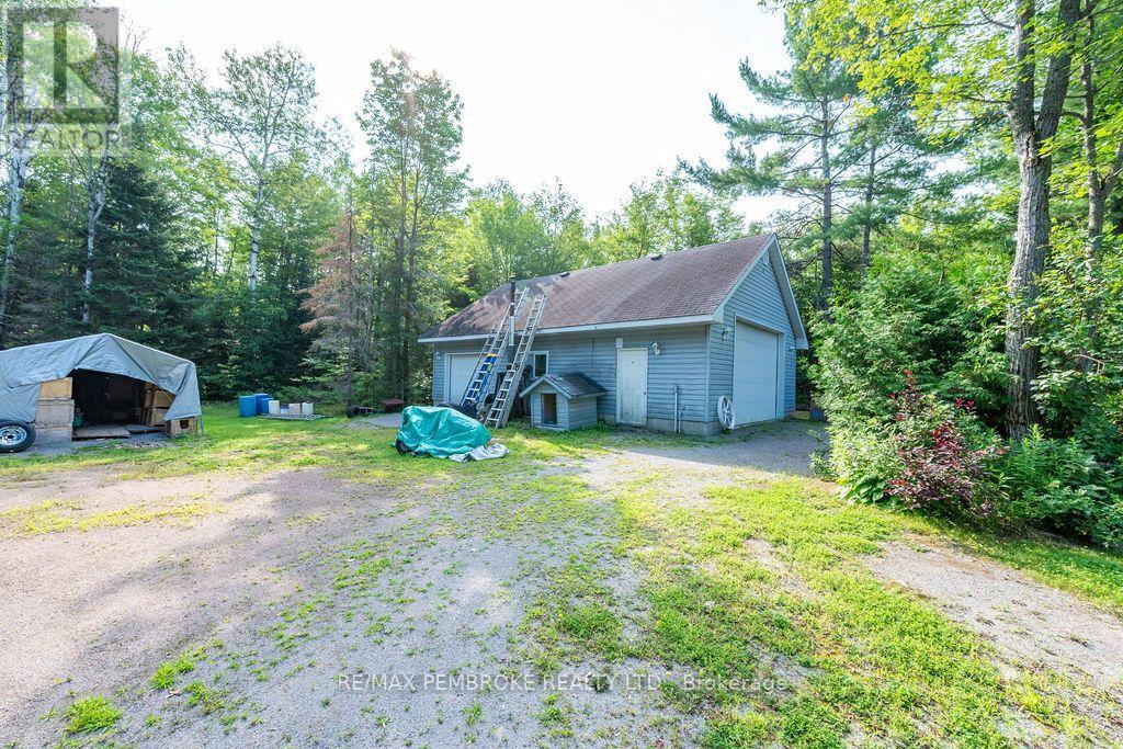 1692 BLACK BAY ROAD - Image 37
