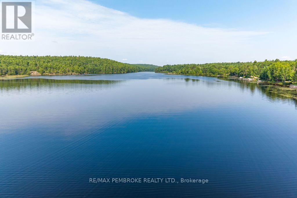 1692 BLACK BAY ROAD - 41