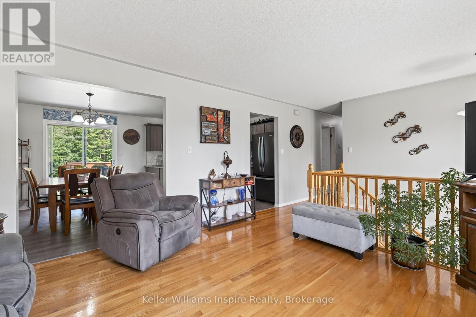 12 JAMIE CRESCENT - Image 22