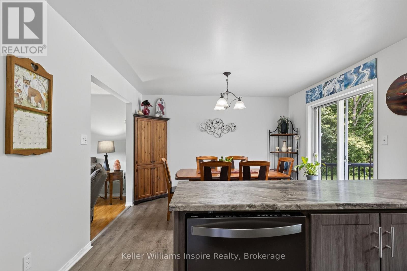 12 JAMIE CRESCENT - Image 27