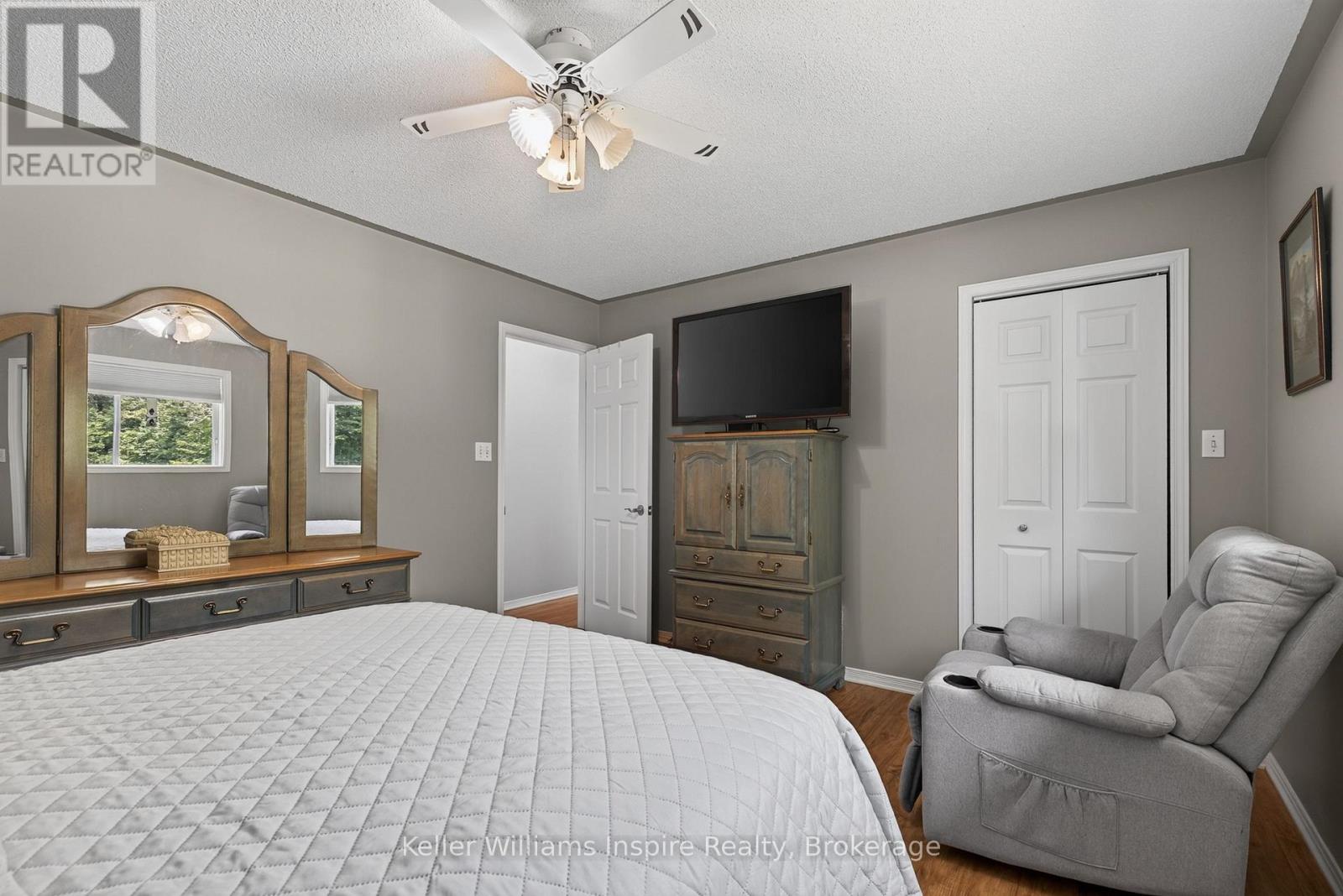 12 JAMIE CRESCENT - Image 34