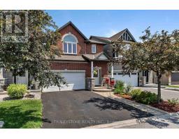 1114 NORTHGRAVES CRESCENT — photo 4