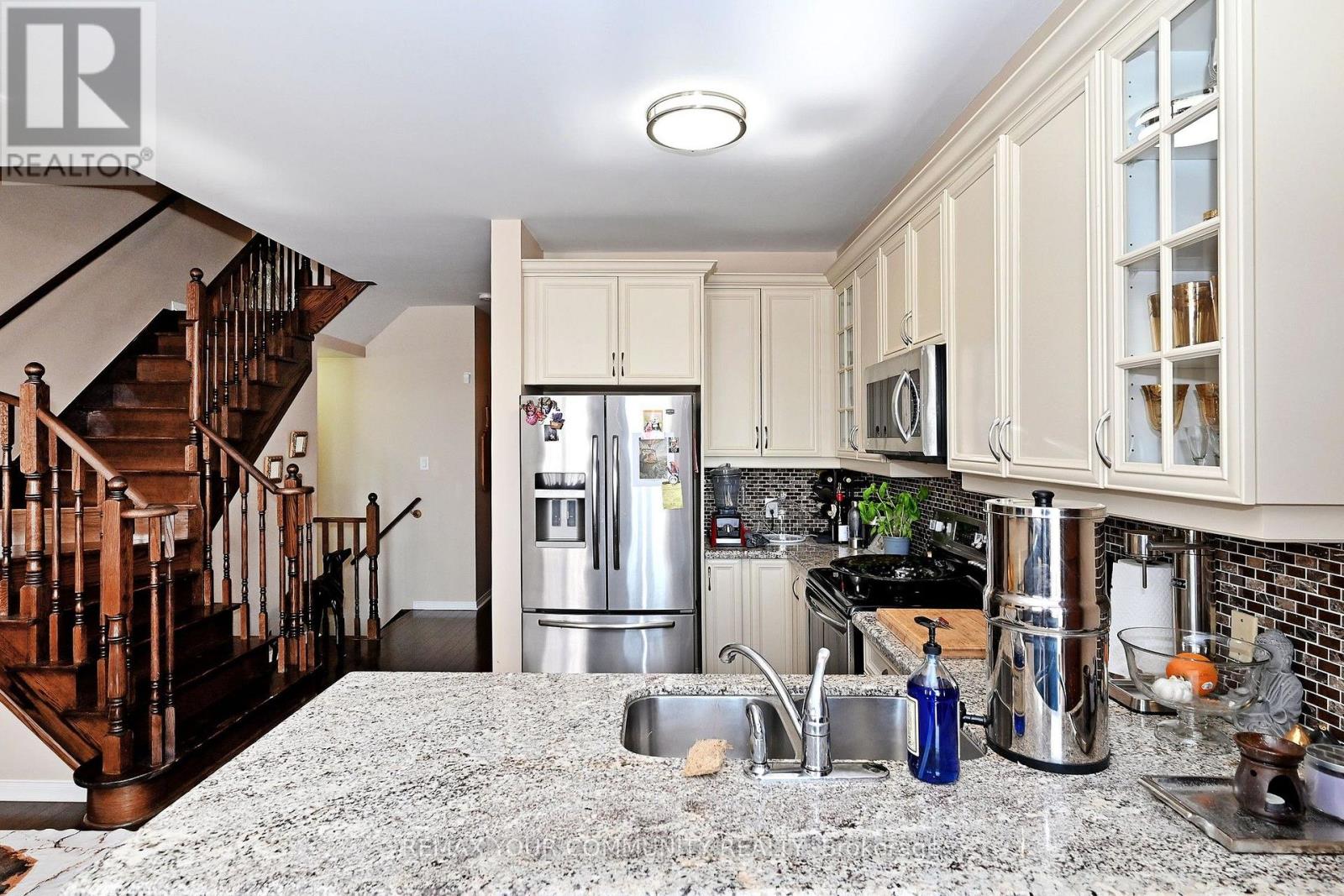 30 SPRUCE PINE CRESCENT - Image 15