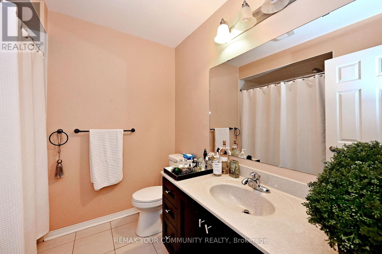 30 SPRUCE PINE CRESCENT - 27