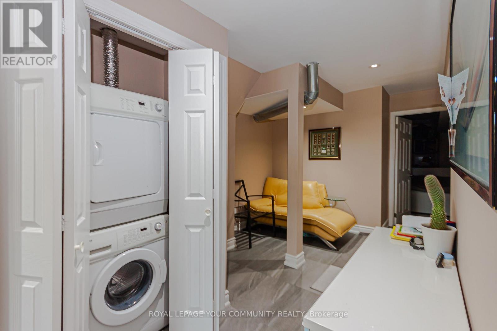30 SPRUCE PINE CRESCENT - Image 32