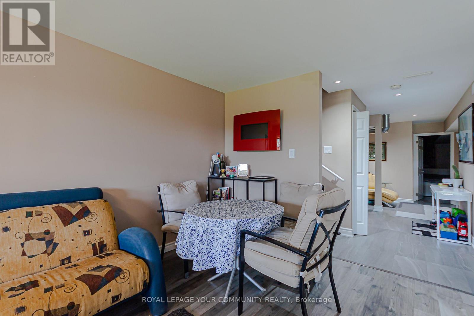 30 SPRUCE PINE CRESCENT - 33