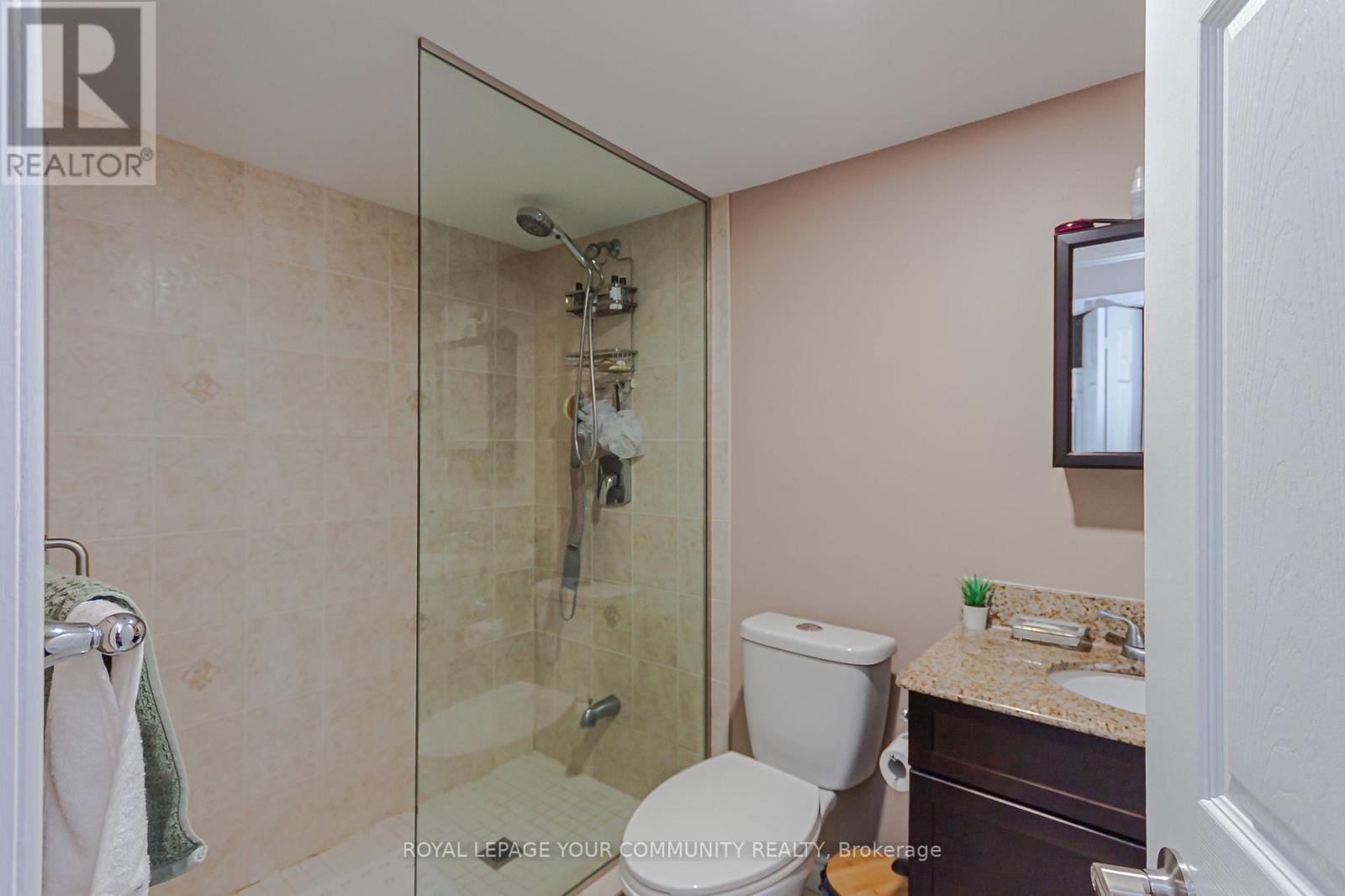 30 SPRUCE PINE CRESCENT - 34