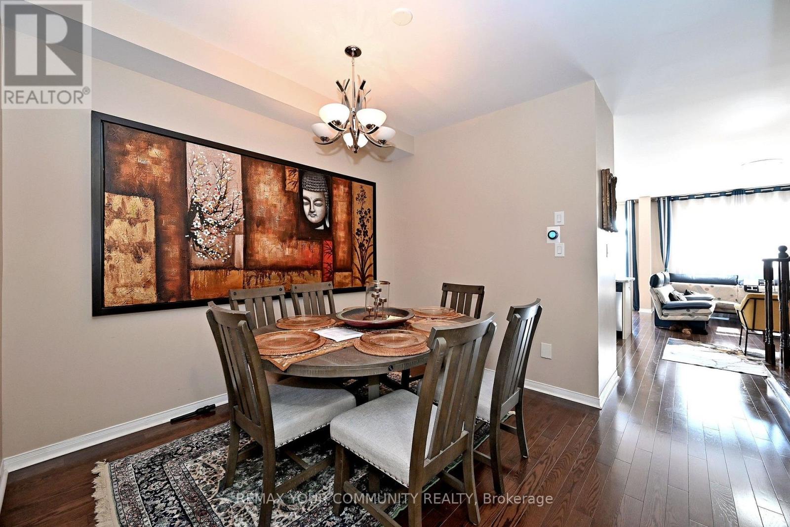 30 SPRUCE PINE CRESCENT - Image 8