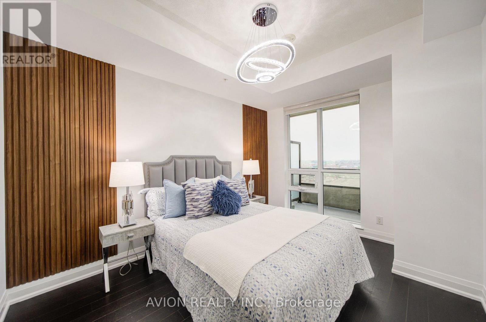 #907 9582 MARKHAM ROAD - 9