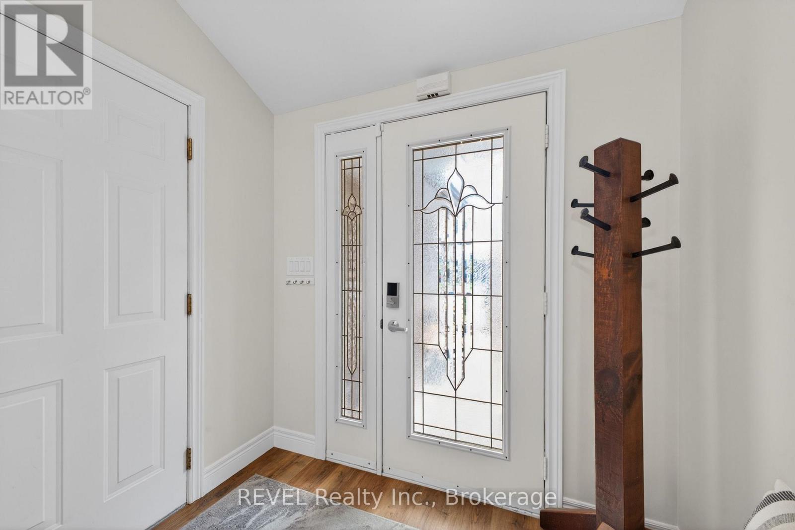 349 SCOTT AVENUE - 6