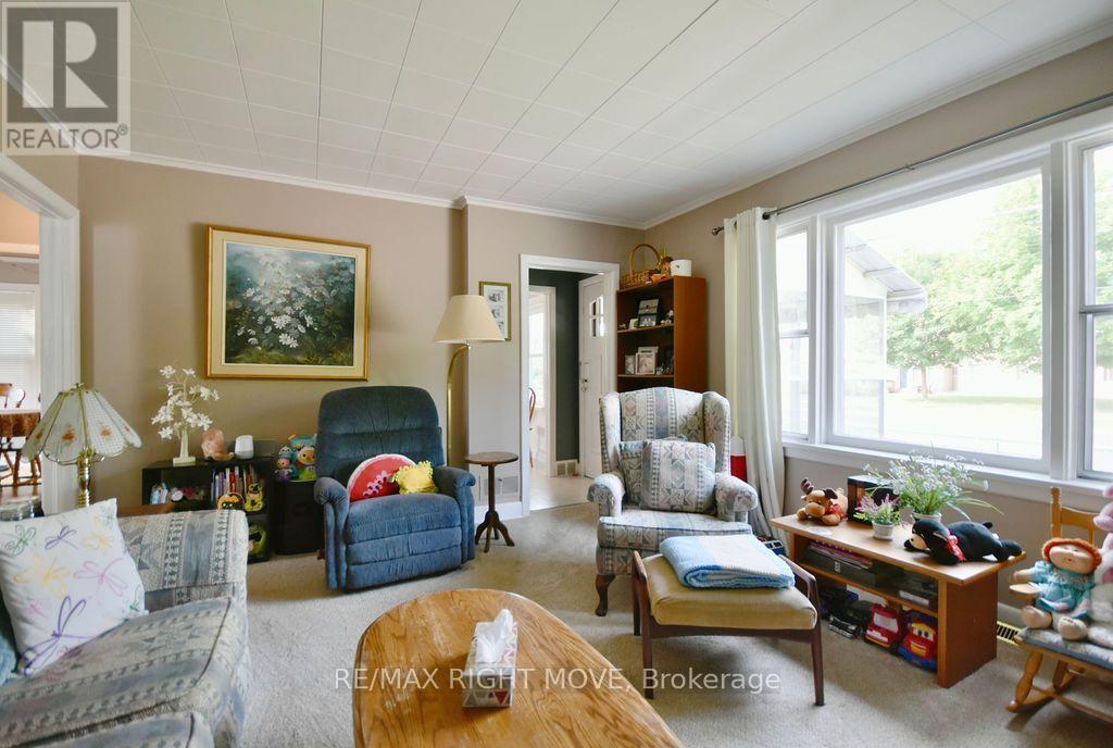 430 GILL STREET - 6