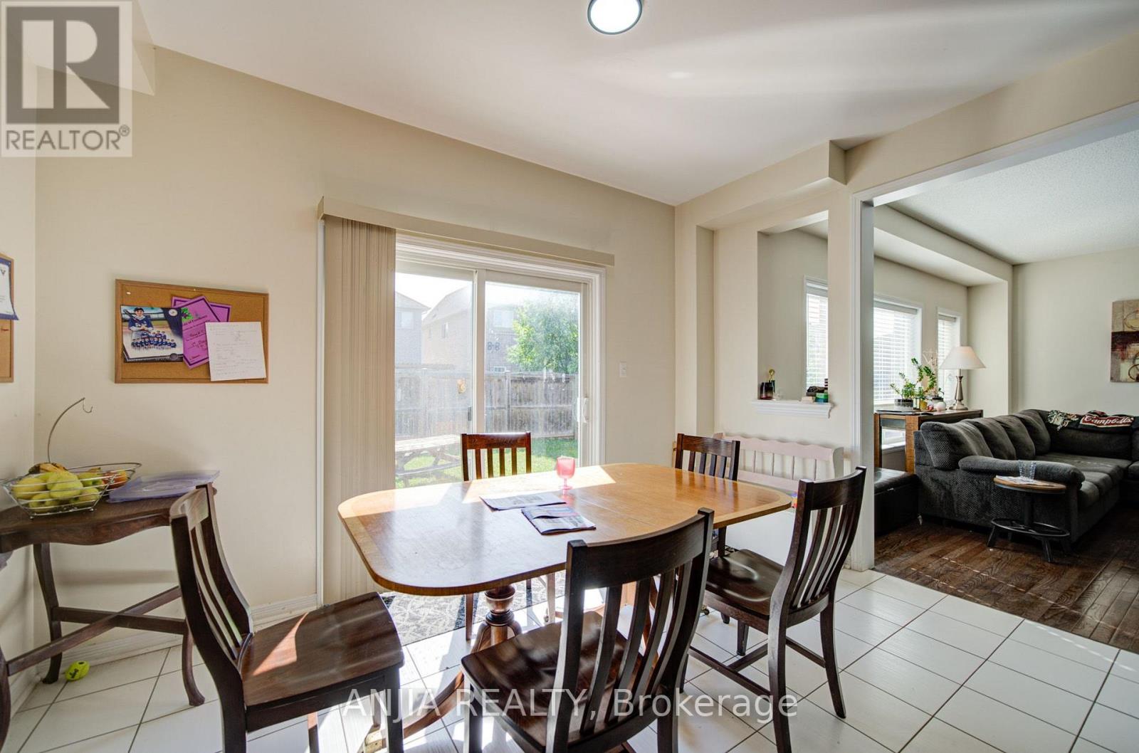 102 WESTMINSTER CIRCLE - 11