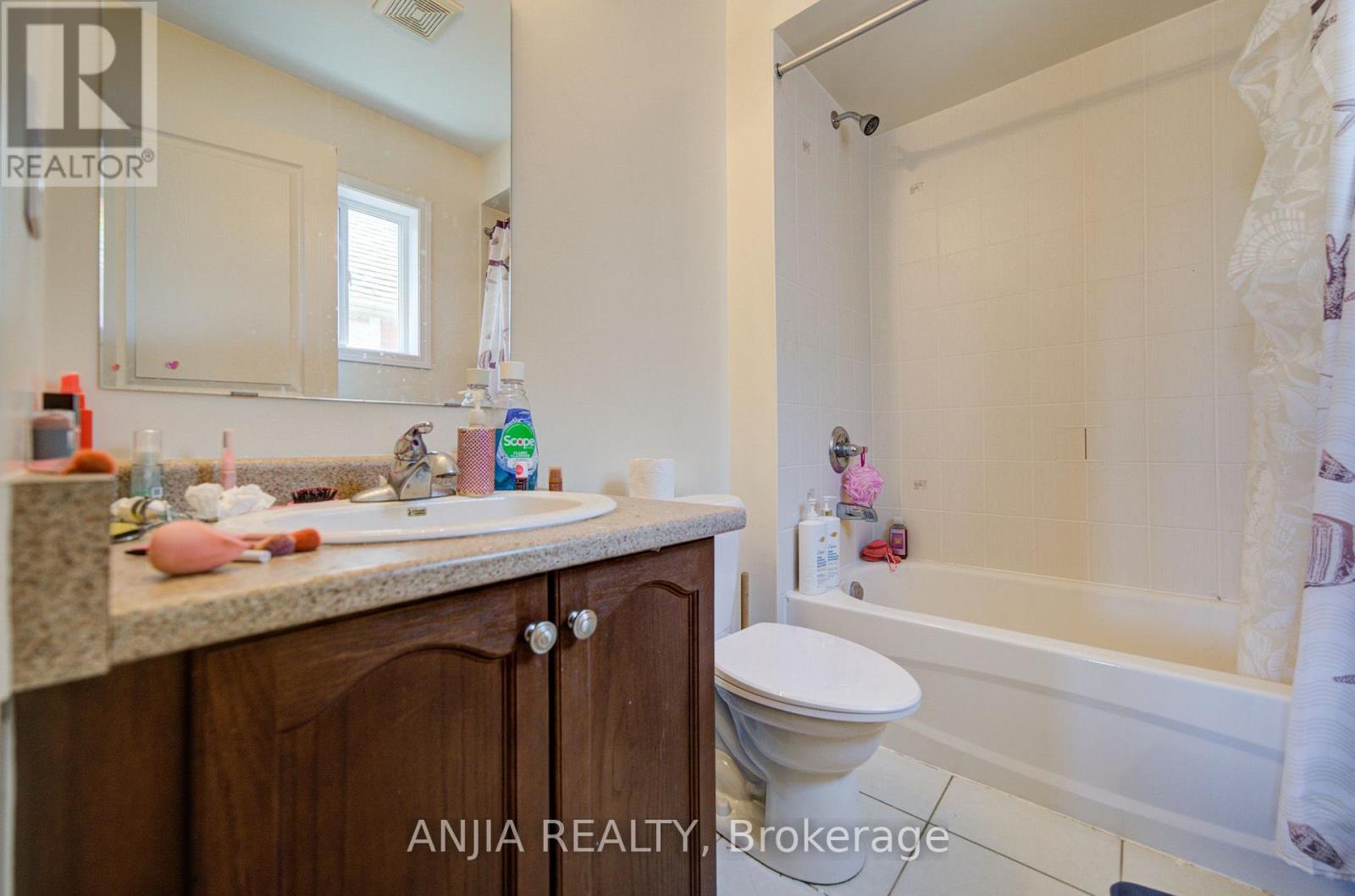 102 WESTMINSTER CIRCLE - 16