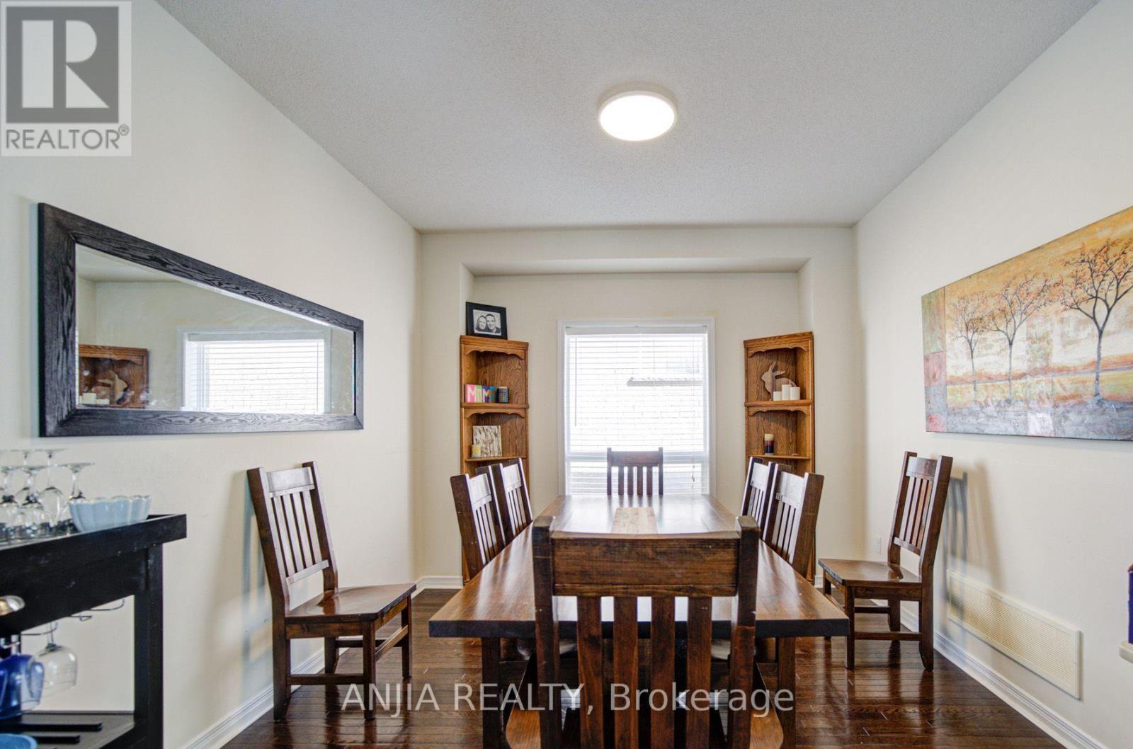 102 WESTMINSTER CIRCLE - 6