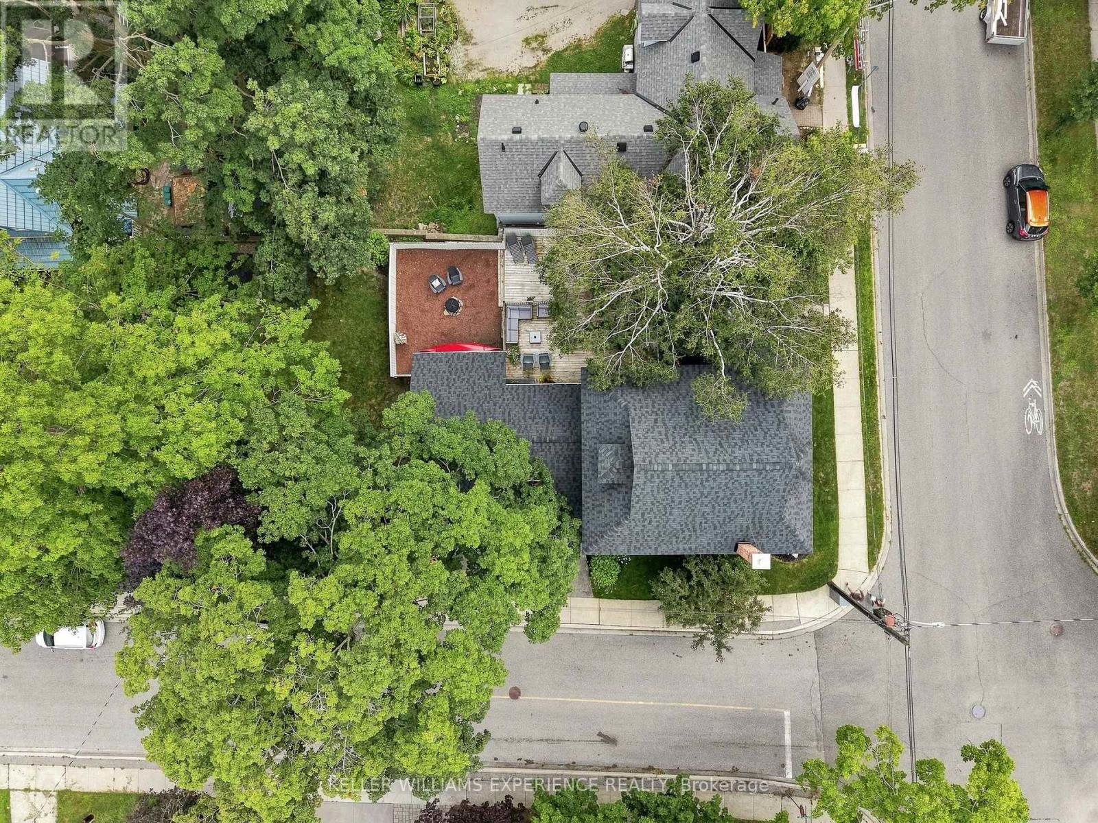 120 MATCHEDASH STREET N - Image 44