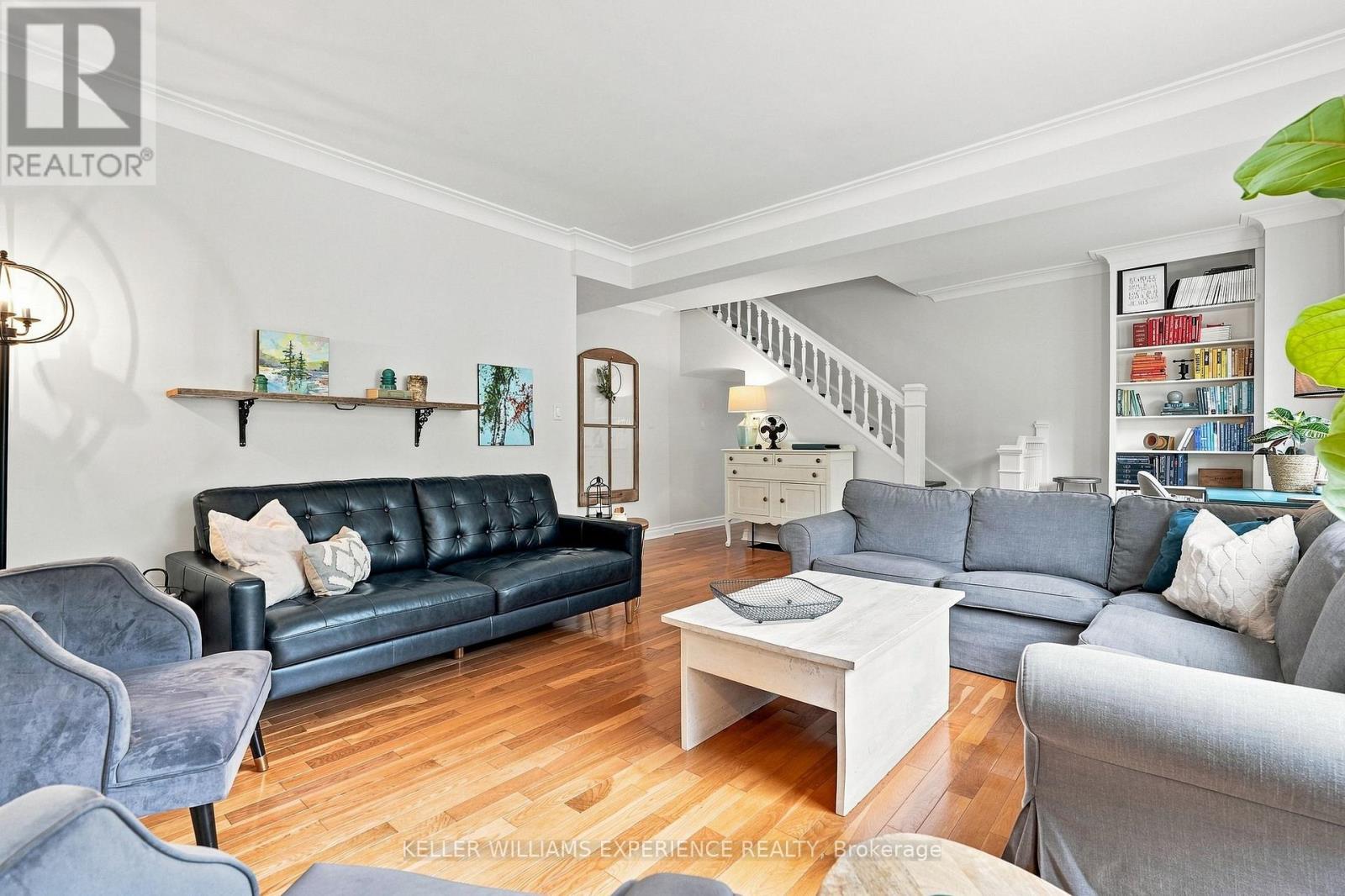 120 MATCHEDASH STREET N - Image 6