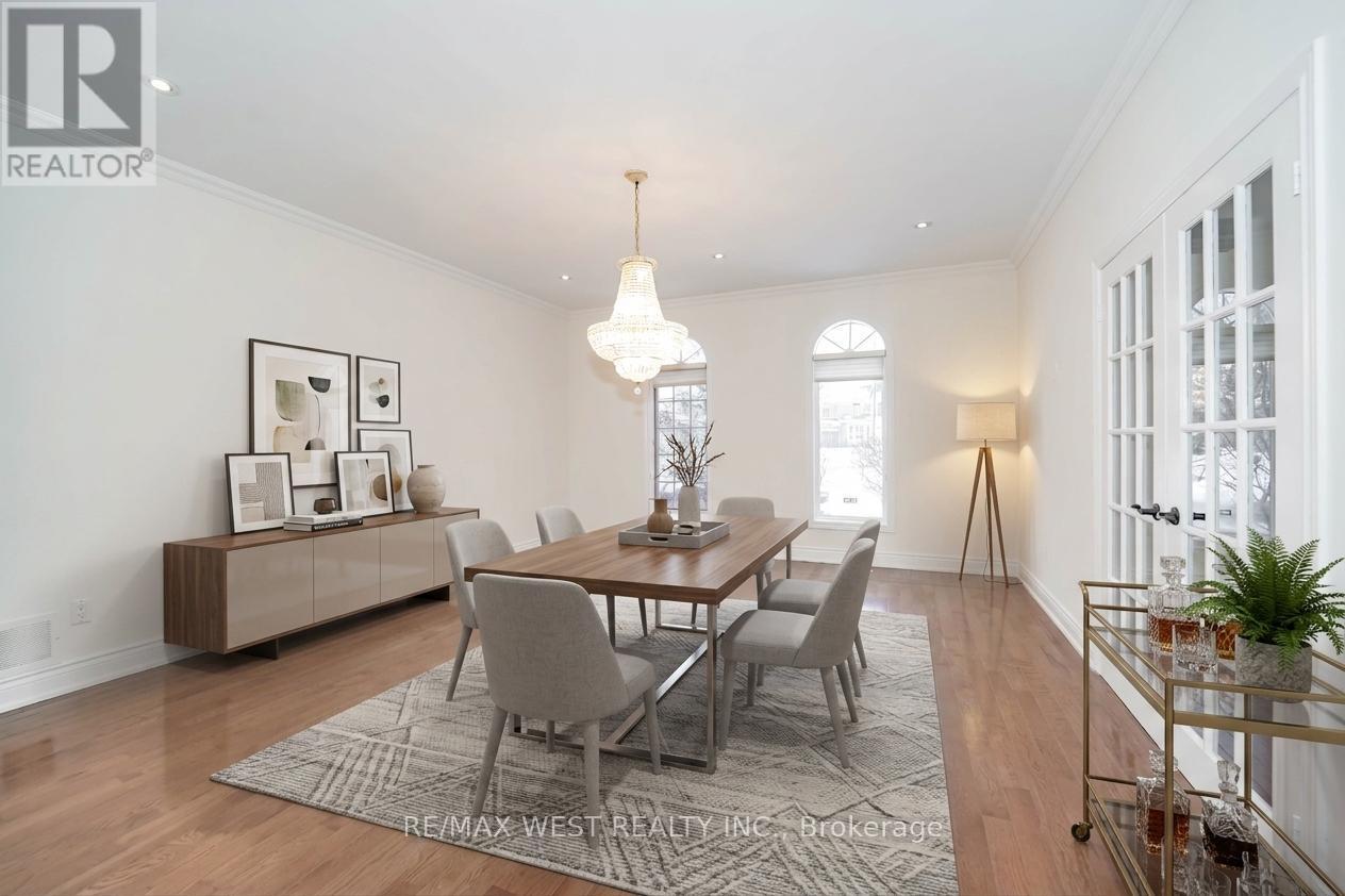 81 WOODVIEW DRIVE - 6