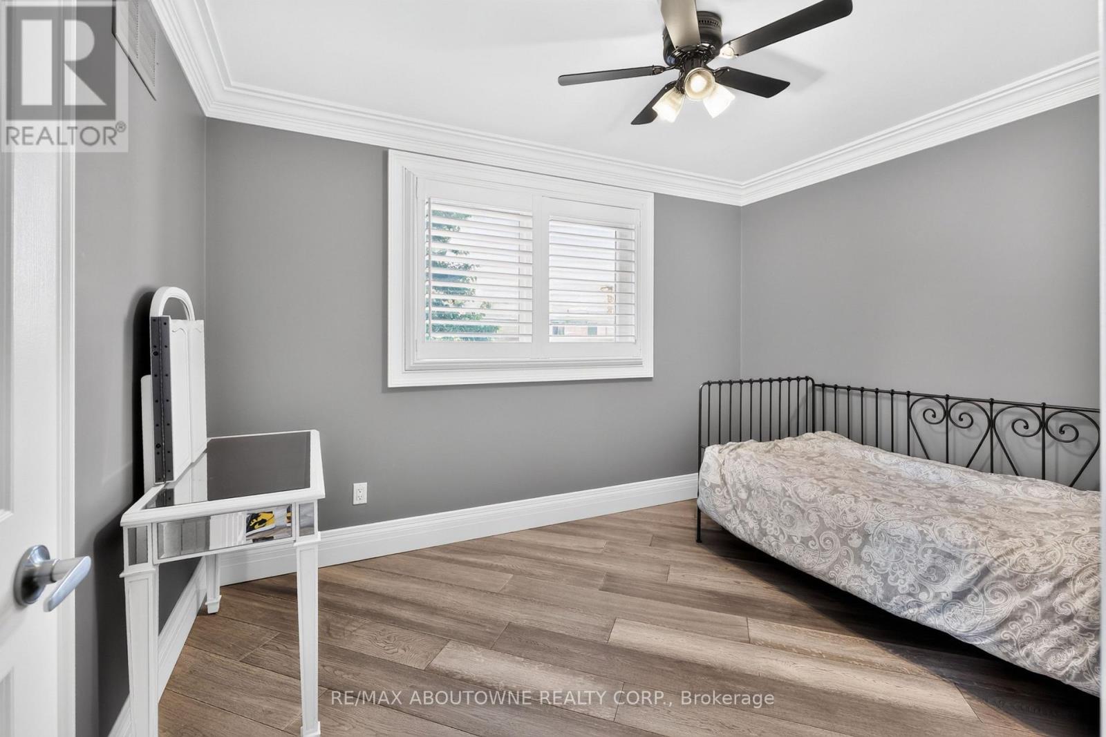 2102 SALMA CRESCENT - Image 28