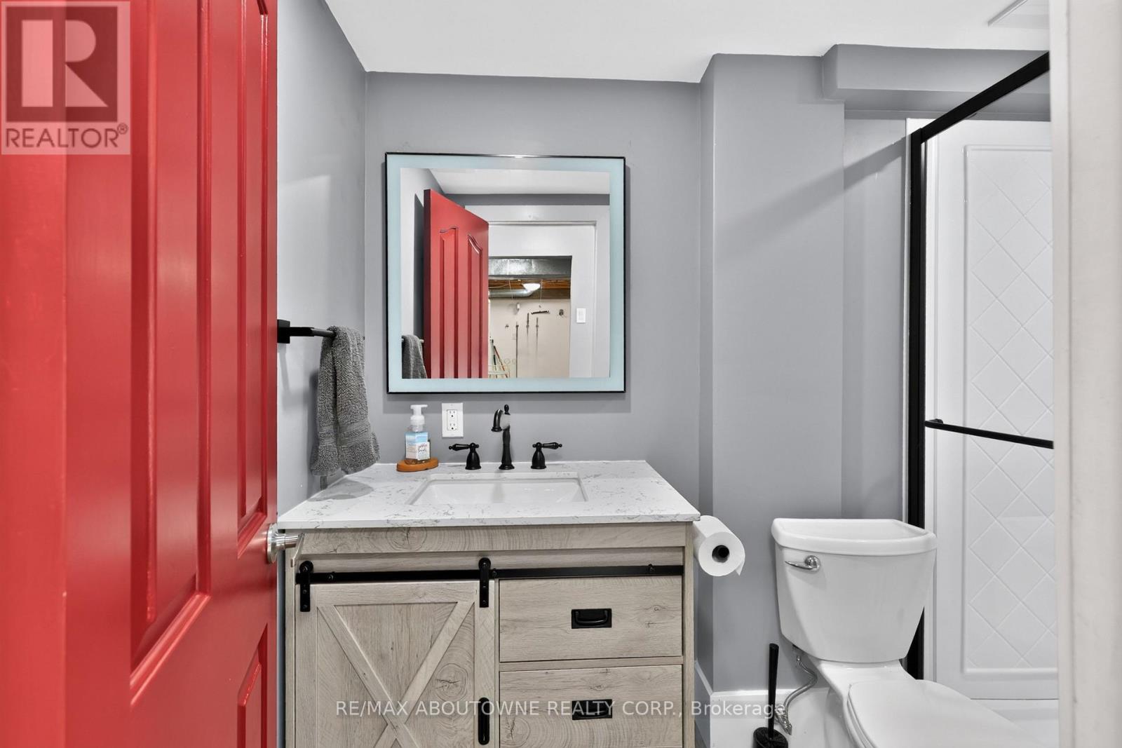 2102 SALMA CRESCENT - Image 35