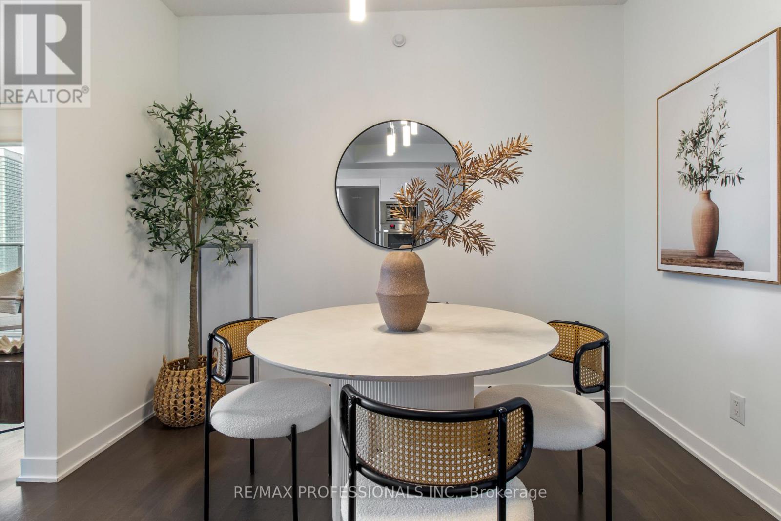 #2108 88 PARK LAWN ROAD - Image 10