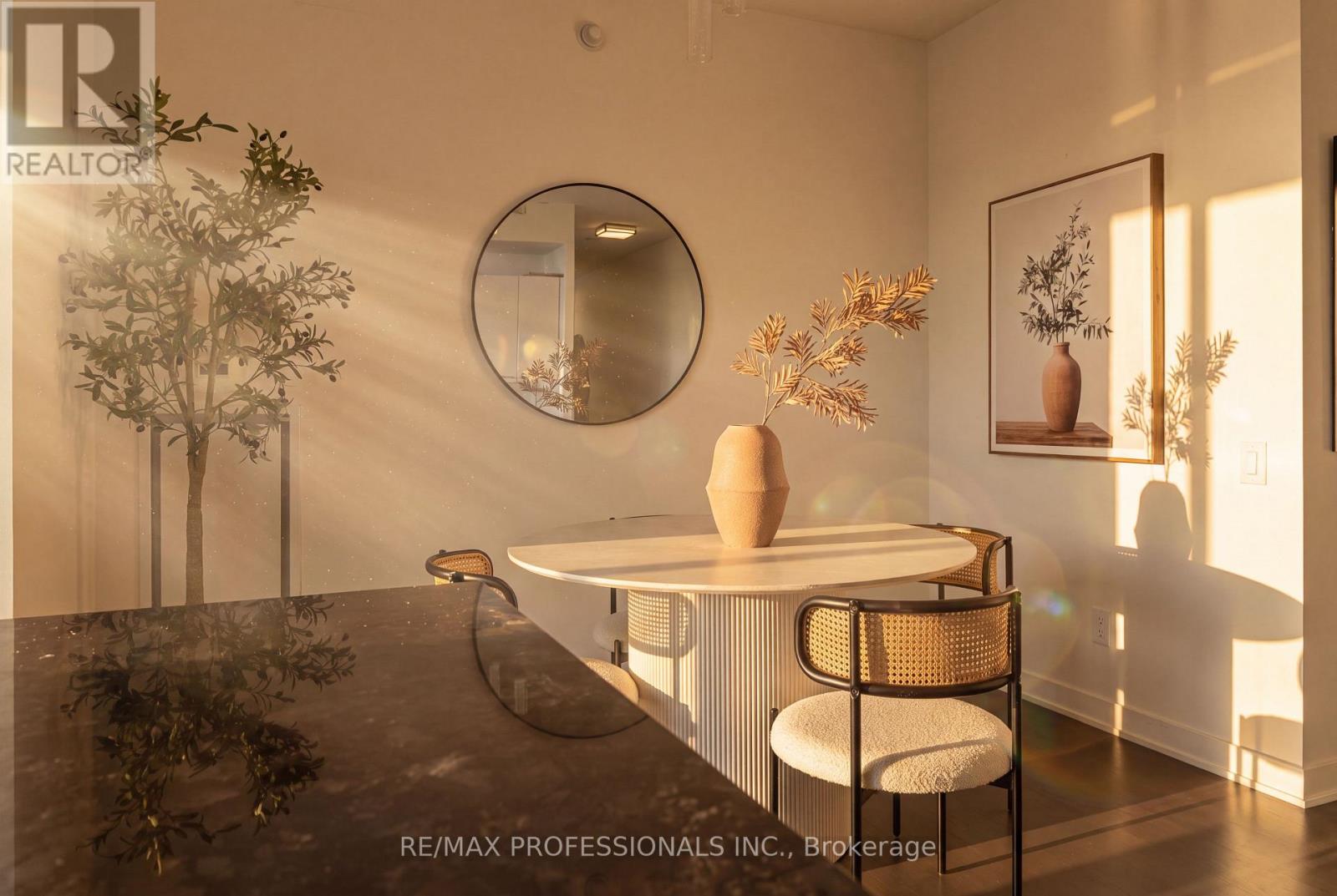 #2108 88 PARK LAWN ROAD - Image 11