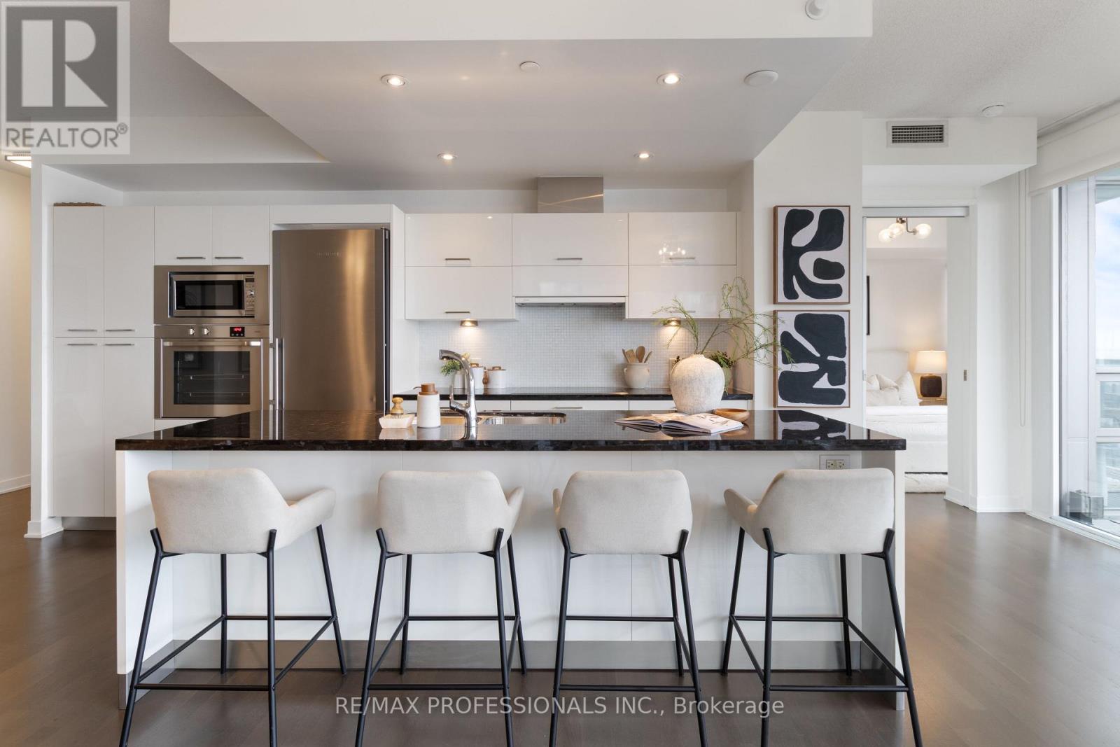 #2108 88 PARK LAWN ROAD - Image 13
