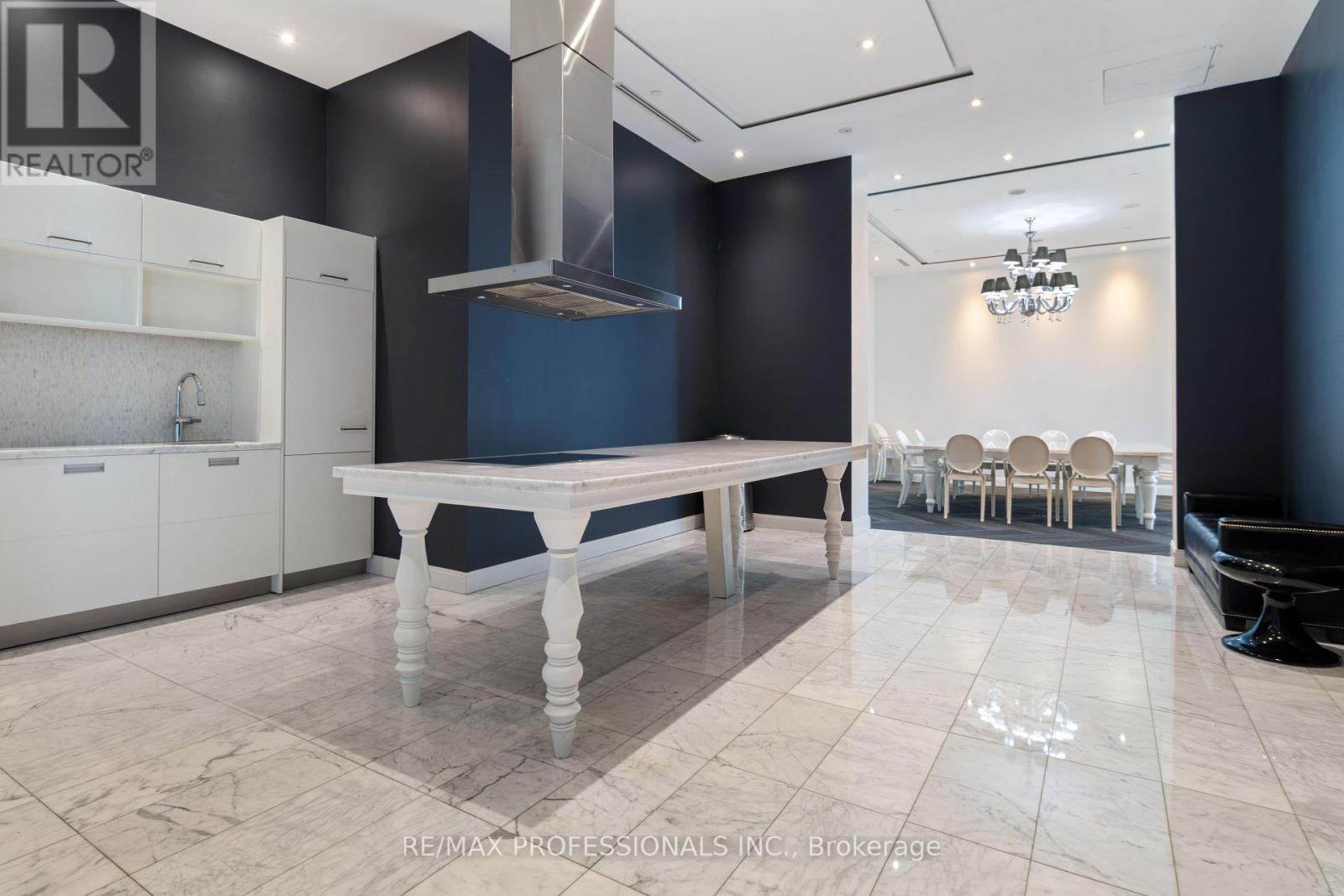 #2108 88 PARK LAWN ROAD - Image 43