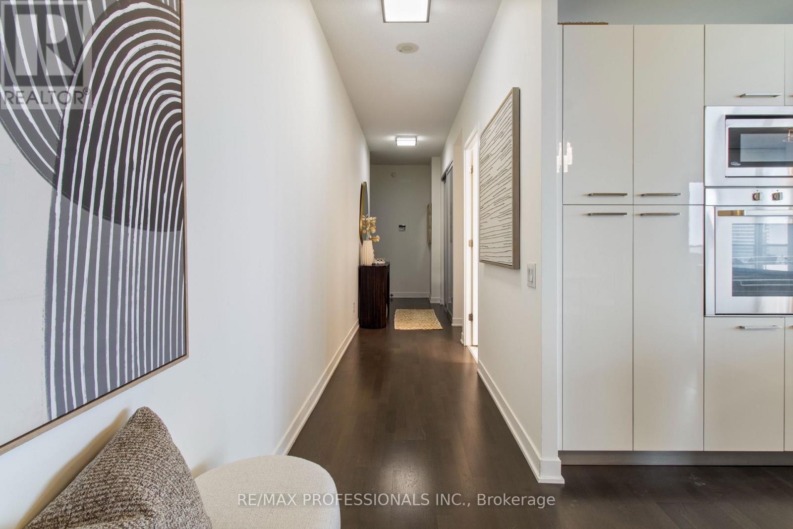 #2108 88 PARK LAWN ROAD - Image 9