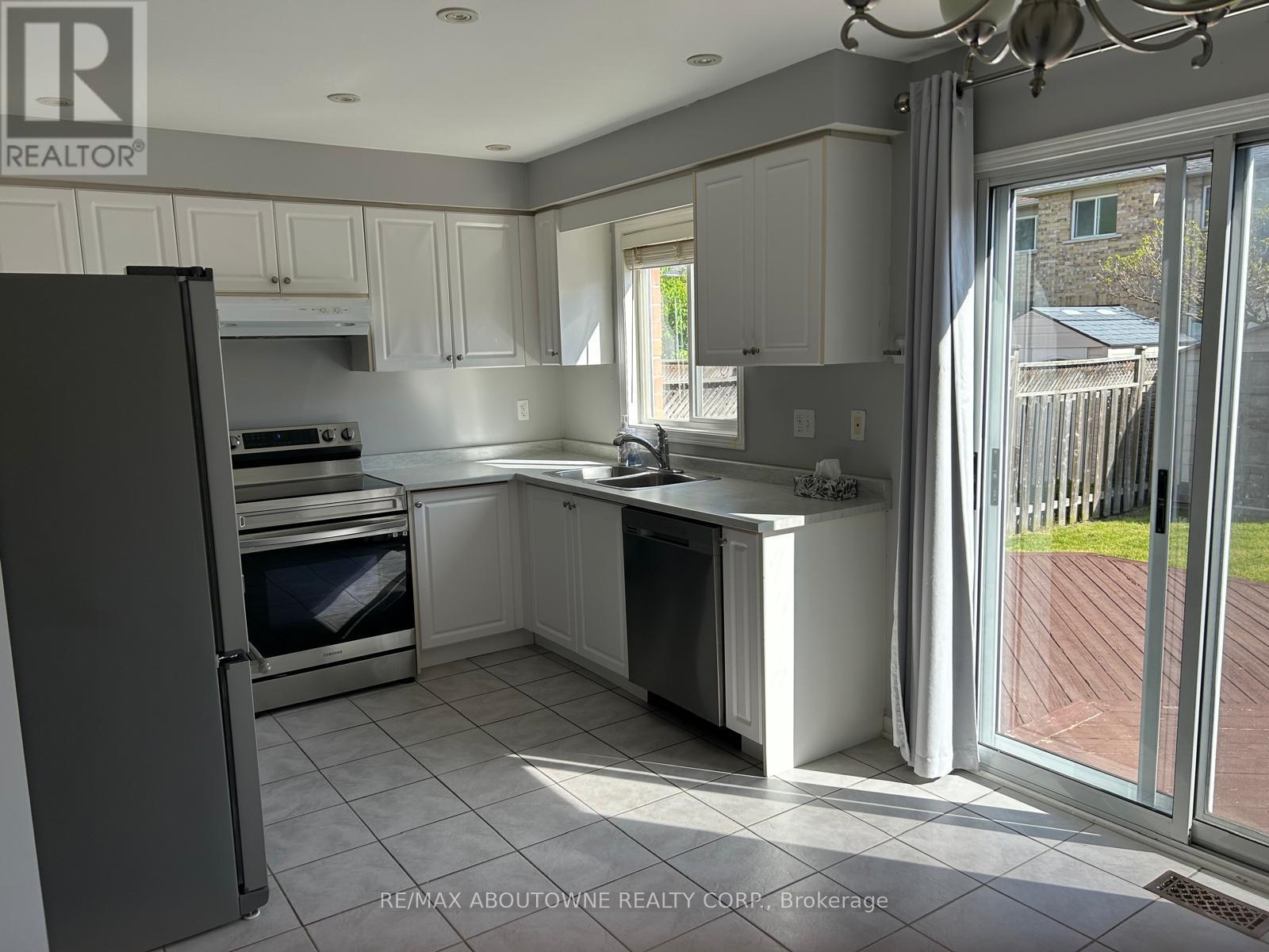 2473 LAZIO LANE - 12