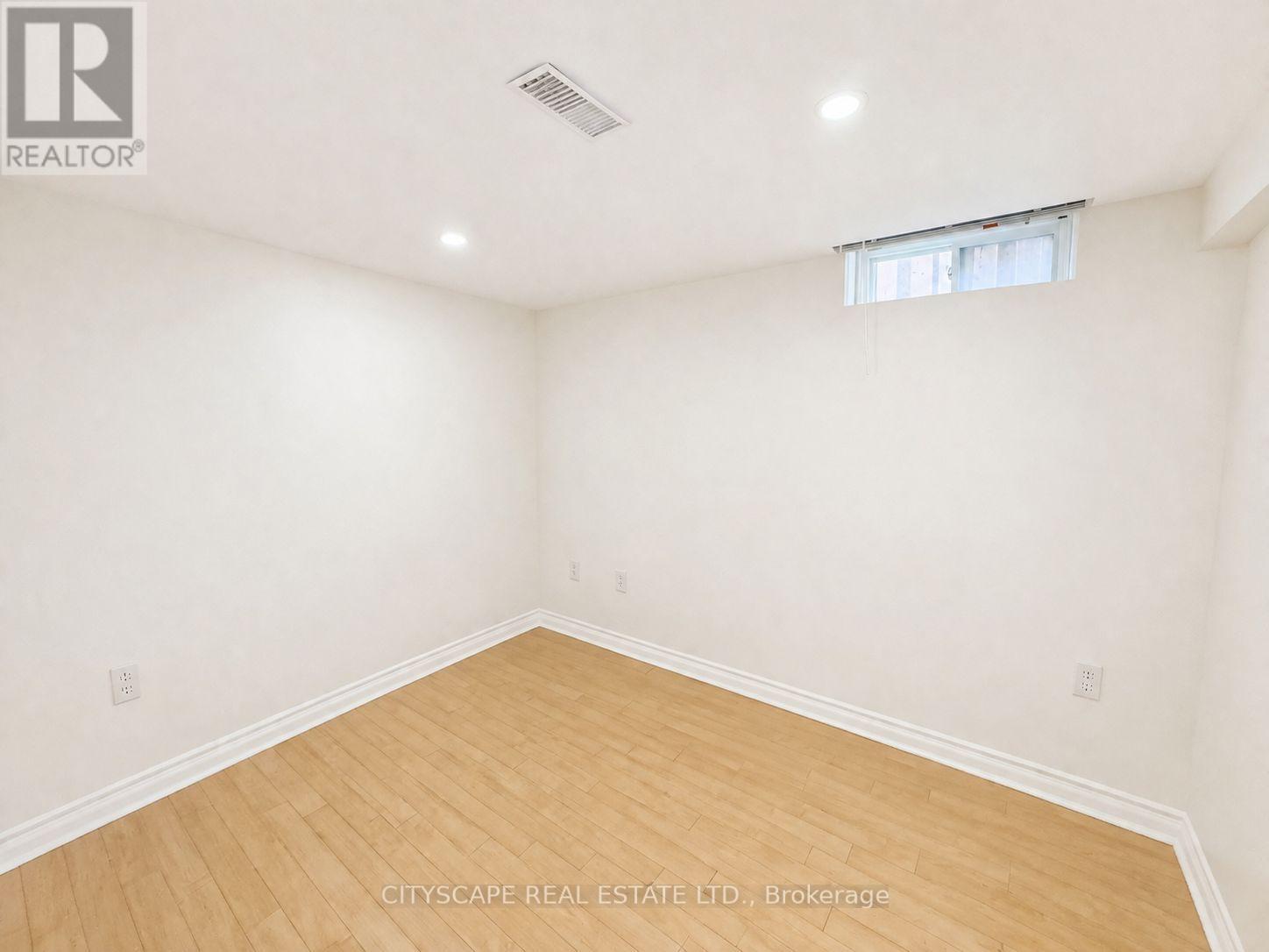 3 GERVAIS DRIVE - Image 43