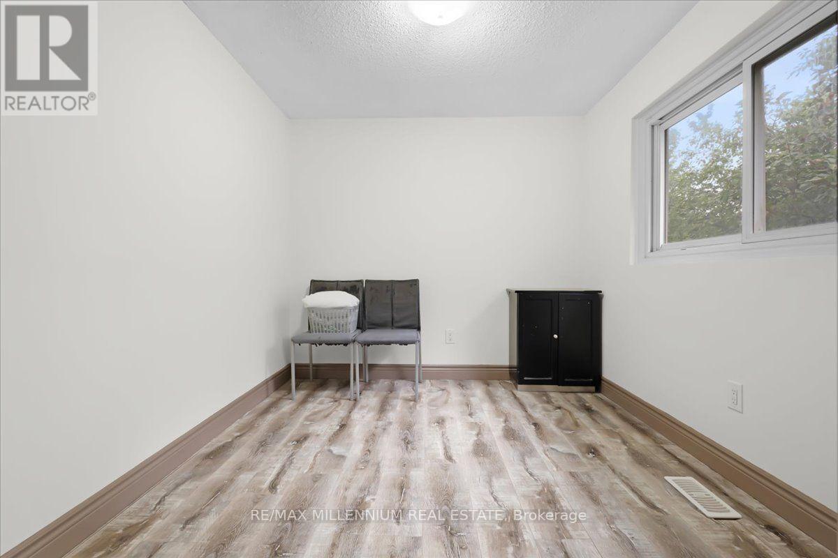 26 TALBOT STREET - 13