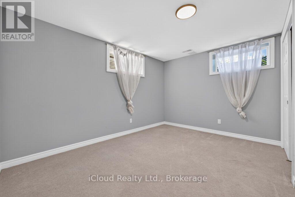 28 OSBORN AVENUE - 29