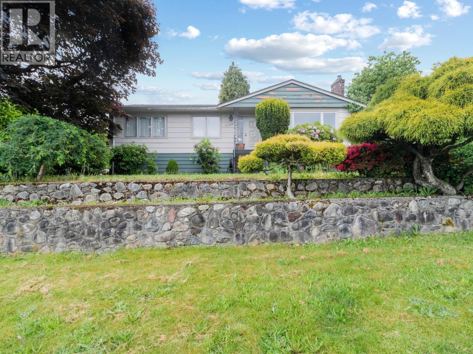 4156 CASTLEWOOD CRESCENT